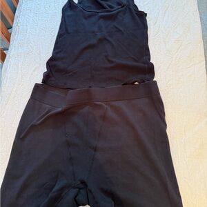 SKIMS Black Women's tank top and boxer shorts